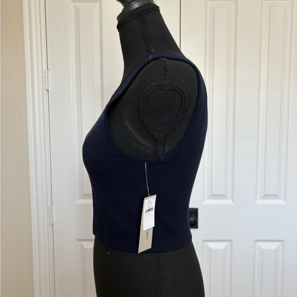 Banana Republic Navy Ribbed Tank Top NWT - Picture 4 of 10